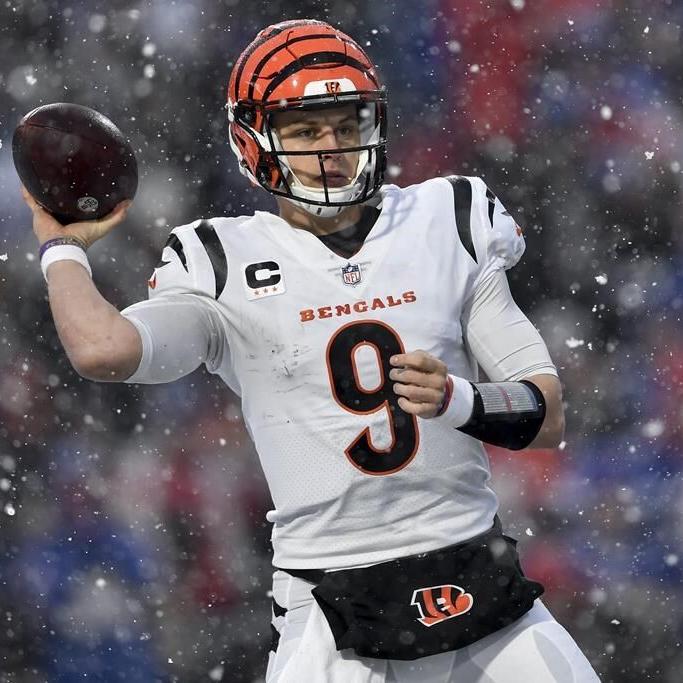 Mahomes the old man among 4 NFL conference title game QBs